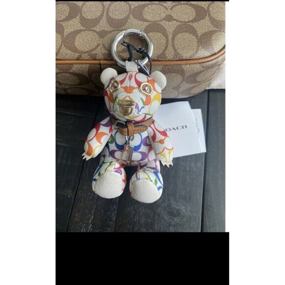 Coach CJ953 Rainbow Pride Bear Signature Keychain Bagcharm _NWT - Picture 1 of 5
